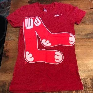 NWOT Nike Red Sox T-shirt -S
